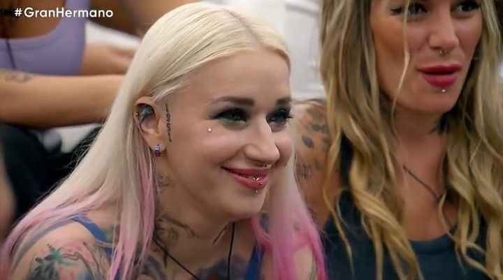 Katia entró a “Gran Hermano 2025” con un juguete sexual y desató una pelea dentro de la casa