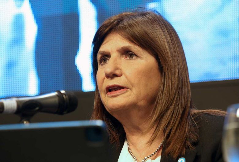 Bullrich pidió que el Sudamericano Sub 20 no se juegue en Venezuela