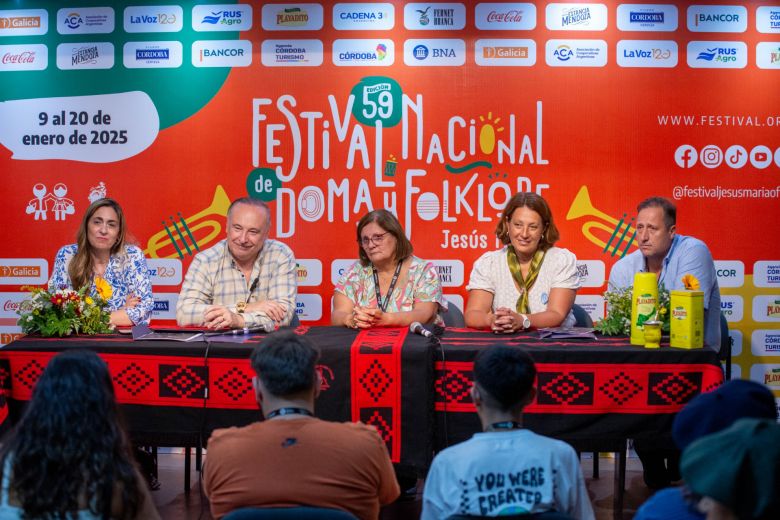 El intendente Eduardo Accastello presentó el Festival de Peñas en Jesús María