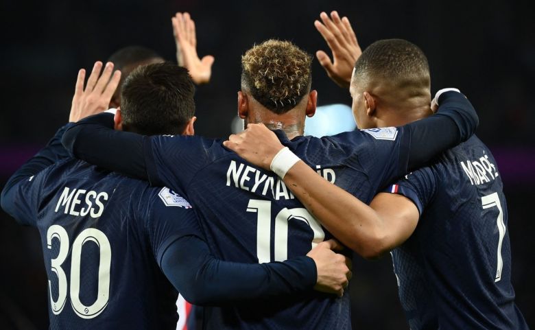 Neymar reveló que Mbappé se puso celoso con la llegada de Messi al PSG
