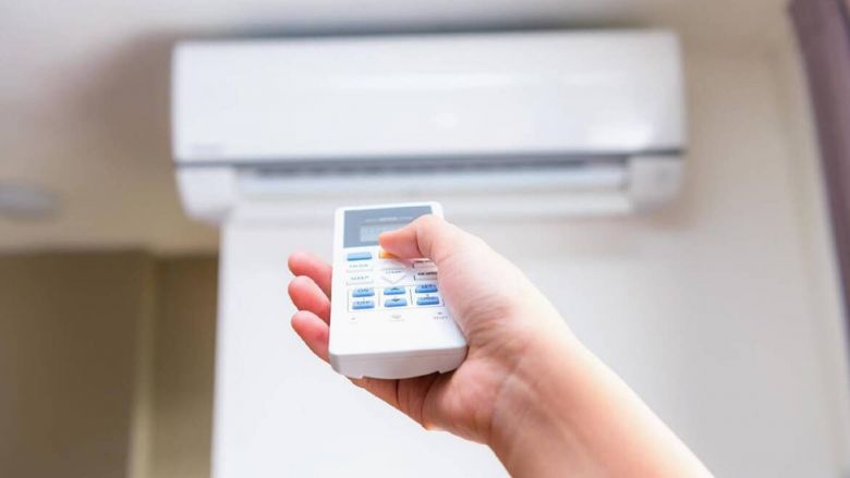 El botón del aire acondicionado que es clave para refrescarse y ahorrar energía