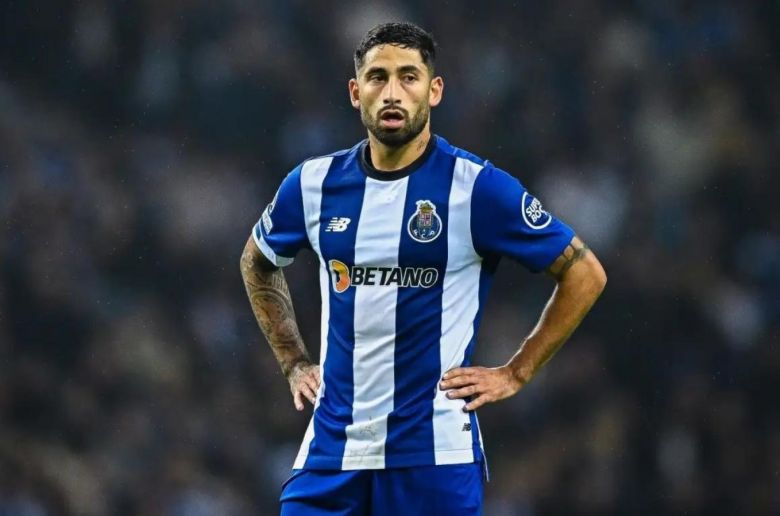 Boca, atento al interés de Milan por Alan Varela