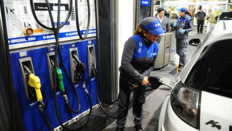 YPF aumentó el combustible un 2% en promedio en todo el país