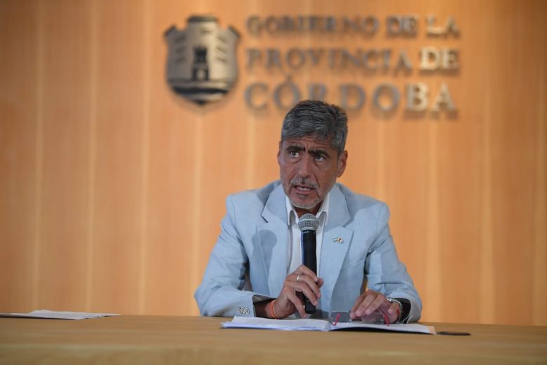 El ministro de Seguridad persiguió a dos motochorros y logró su detención