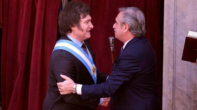 Un estudio sostiene que Milei posee el mismo puntaje de corrupción que Alberto Fernández