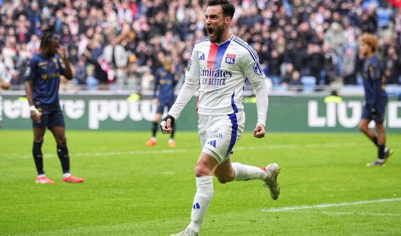 Nico Tagliafico: "Hoy el fútbol argentino no está al máximo nivel"