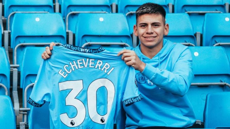 El "Diablo" Echeverri fue presentado en Manchester City