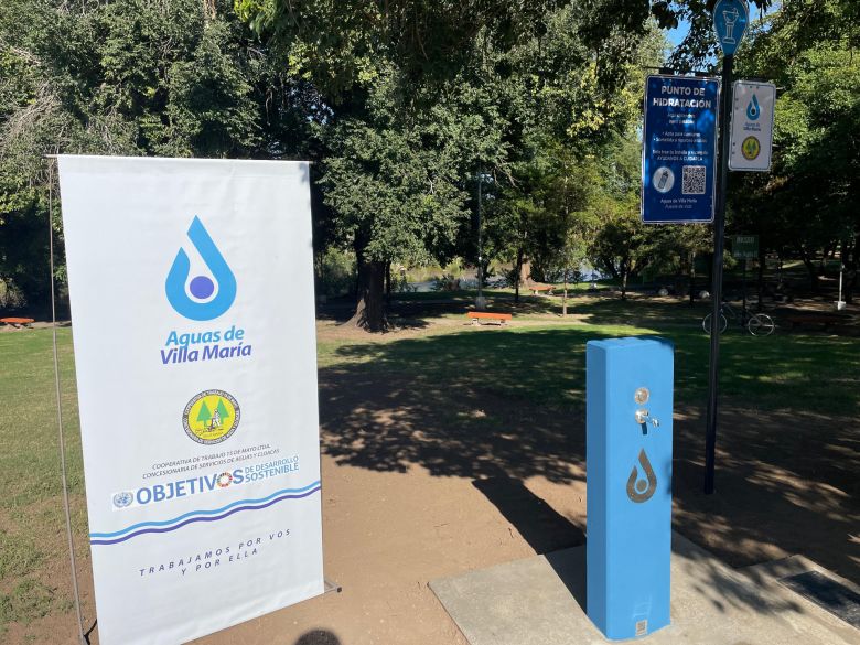 Aguas de Villa María habilitó un nuevo punto de hidratatación en la costanera