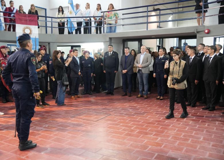Se inauguró la Escuela de Suboficiales de la Policía de Córdoba