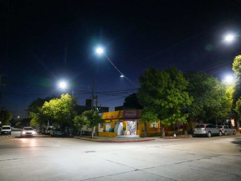 Barrio General Paz con 100% de luces led: se instalaron más de 70 luminarias