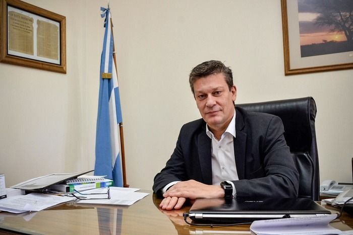 Oscar Alpa: "Están poniendo en juego el futuro de nuestra juventud"