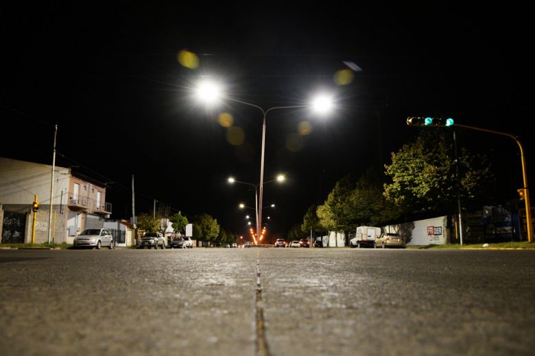 Se instalarán 100 nuevas luminarias led en barrio San Juan Bautista 