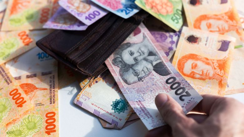 Salarios a la baja: las paritarias perdieron un 7% en el primer trimestre de 2025