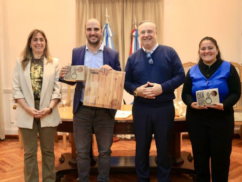 Convenios con la Agencia Córdoba Joven para impulsar el emprendedurismo