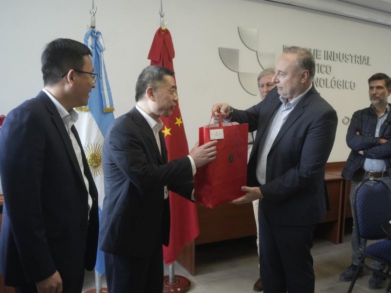 Inversores de China interesados en radicarse en el Parque Industrial de la ciudad