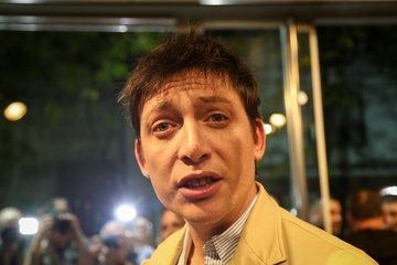 Grave gesto de intimidación de Santiago Caputo a un fotógrafo