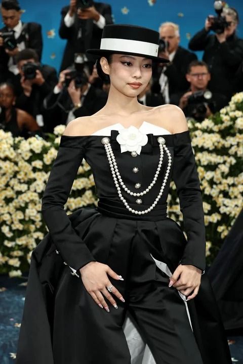 Las celebridades que brillaron en la Met Gala 2025