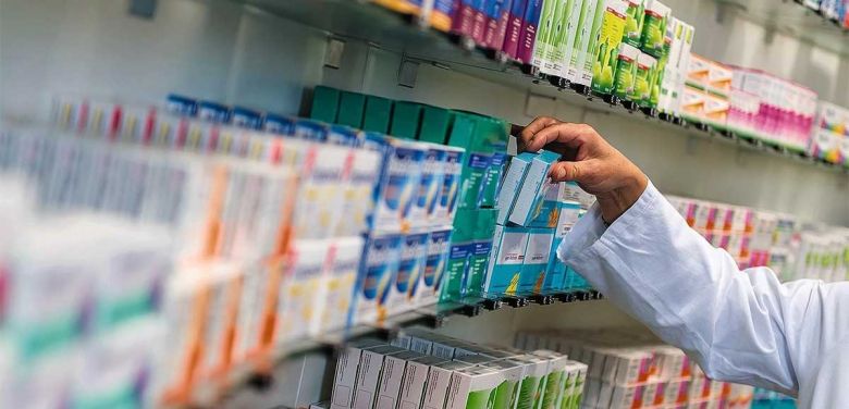 Farmacias en crisis: cae hasta 20% la dispensa de medicamentos 