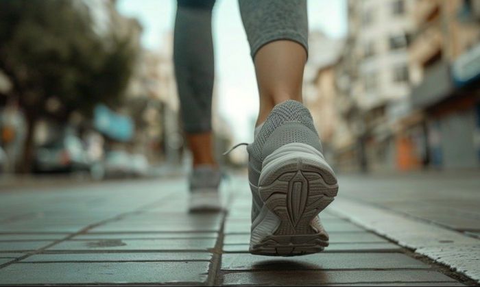 Qué son las micro-caminatas y cómo pueden transformar la salud diaria