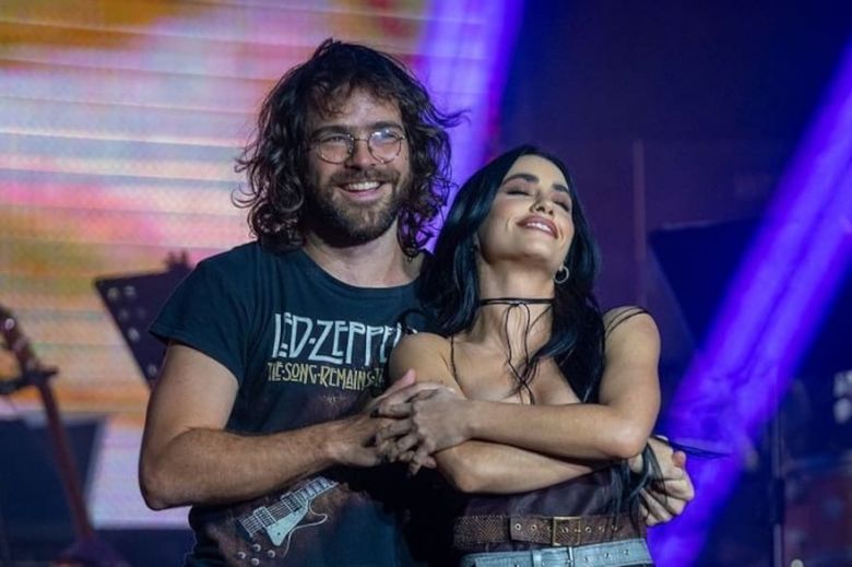Peter Lanzani fue a ver a Lali Espósito a Vélez y los fans enloquecieron