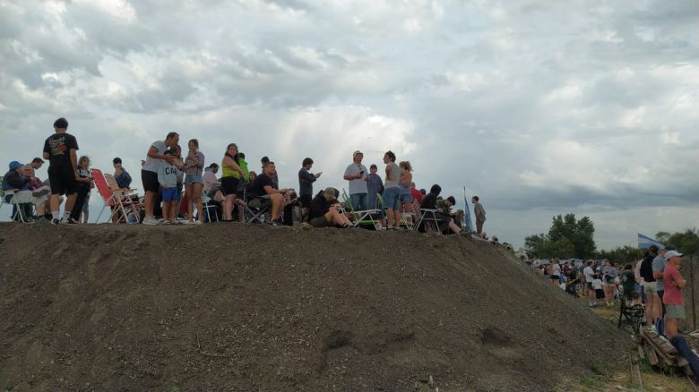 Todas las imágenes del acto oficial por los F-16