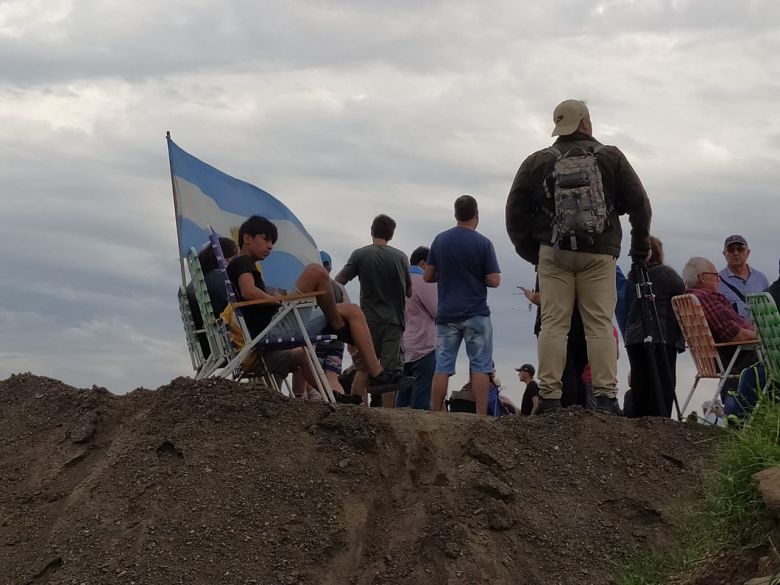 Todas las imágenes del acto oficial por los F-16