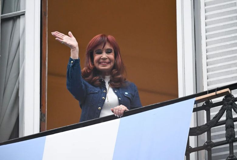 Cristina Kirchner pasar&aacute; fin de a&ntilde;o internada y crece la inquietud por su estado de salud