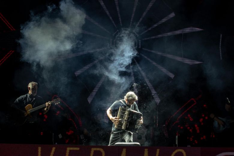 Jes&uacute;s Mar&iacute;a: entre suspensiones y noches multitudinarias