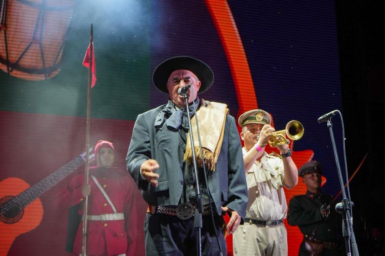 Jes&uacute;s Mar&iacute;a: entre suspensiones y noches multitudinarias