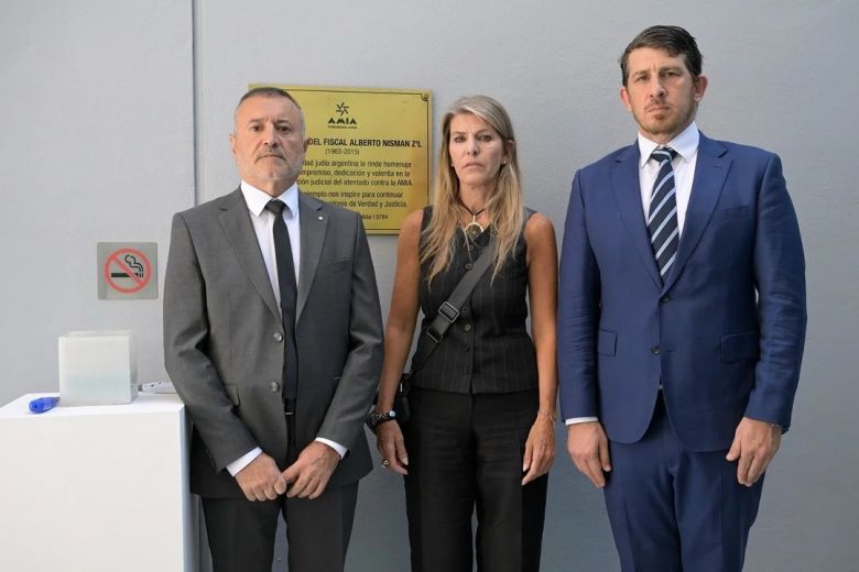 AMIA rindi&oacute; homenaje al fiscal Alberto Nisman a 11 a&ntilde;os de su muerte