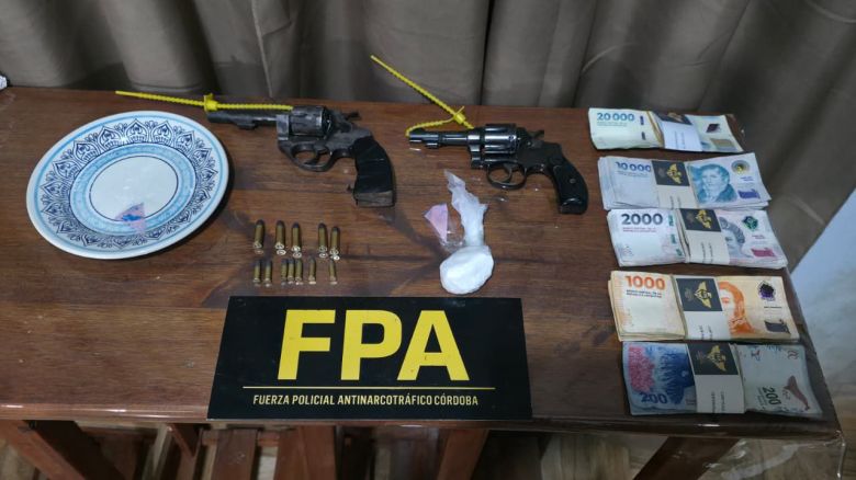 C&oacute;rdoba: utilizaban un local de ropa interior para vender coca&iacute;na