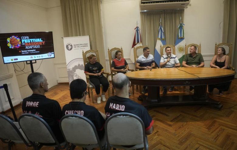 Se present&oacute; el torneo de b&aacute;squet adaptado "Copa Festival"