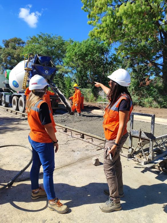 La pavimentaci&oacute;n de Avenida Savio alcanza un 85% de avance