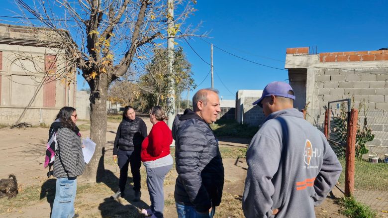 Villa Mar&iacute;a alcanzar&aacute; el 100% de agua potable con las obras en barrio Las Acacias