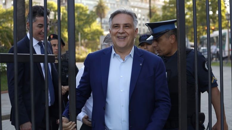 Mart&iacute;n Llaryora felicit&oacute; a Germ&aacute;n Font por el triunfo obtenido en Marcos Ju&aacute;rez